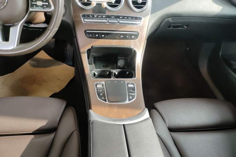 Used Mercedes-Benz GLC 2020 GLC 260 L 4MATIC Luxury Model