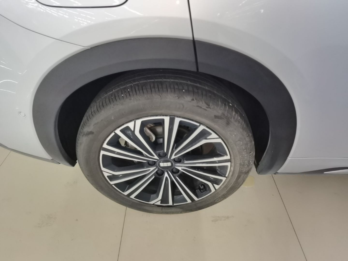 Geely Galaxy Xingjian 7 EM-i 2026 Model 135km Starship Version — снимка 11