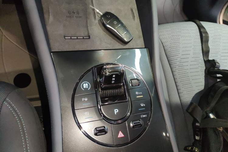 Used BYD Seal 06GT 2025 505 Wave Plus Edition Gear Lever