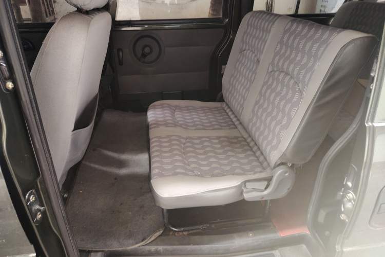 Used Dongfeng Xiaokang V27 2011 1.0L Base Version BG10-01 Left Rear Seat