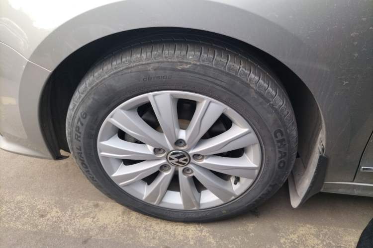 Used Volkswagen Sagitar 2015 1.6L Automatic Comfort Model
