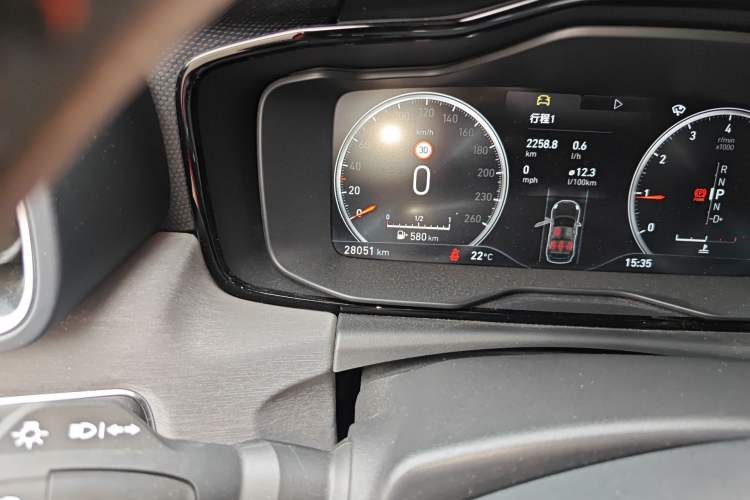 Used Lynk & Co 02 2019 1.5T DCT Two-Wheel Drive Pro Edition China VI Standard
