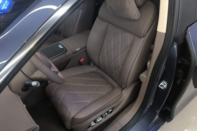 Used Hima S9T 2025 Model Range-Extended Ultra Long-Range Version Left Front Seat