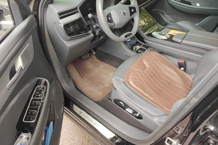 Used ARCFOX Alpha T 2021 653S+ 160kW
