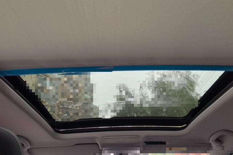 Used Volkswagen Tiguan L 2023 Restyled 330TSI Automatic Two-Wheel Drive R-Line Enhanced Comfort Version Headliner