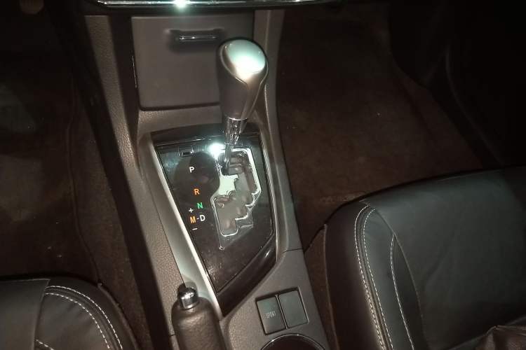 Used Toyota Corolla 2014 1.6L CVT GL-i Leather Edition