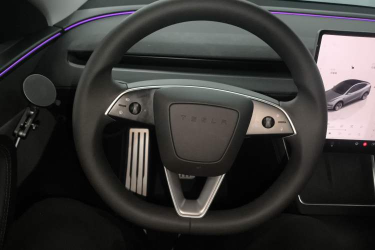 Used Tesla Model Y 2025 Rear-Wheel Drive First Edition
