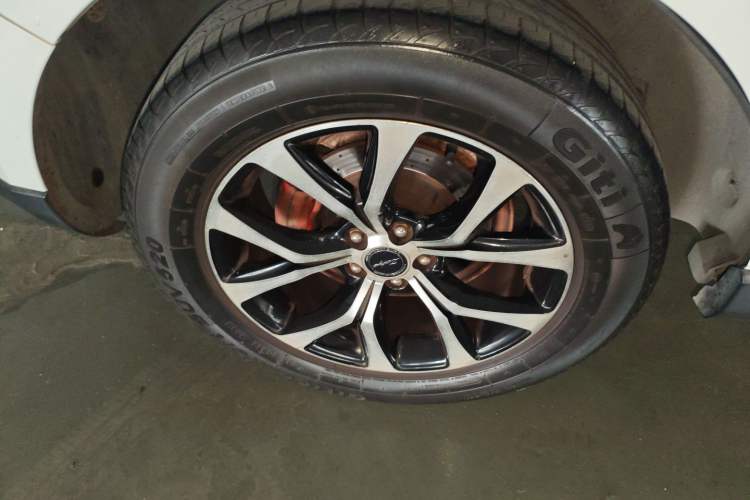 Used Zotye T600 2016 Sport Edition 2.0T DCT Luxury Model
