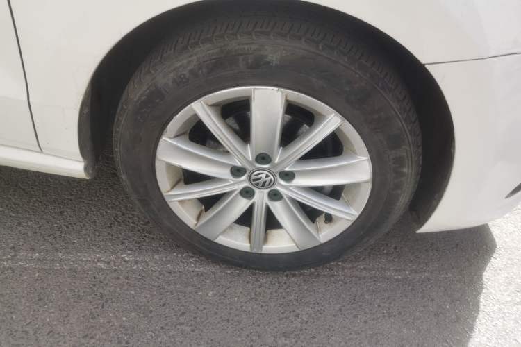 Used Volkswagen Polo 2014 1.4L Automatic Comfort Edition