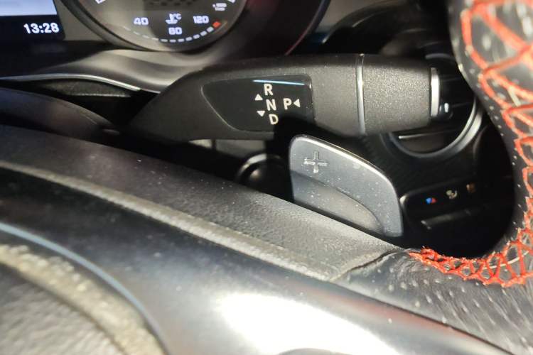 Used Mercedes-Benz GLC AMG 2017 AMG GLC 43 4MATIC Gear Lever