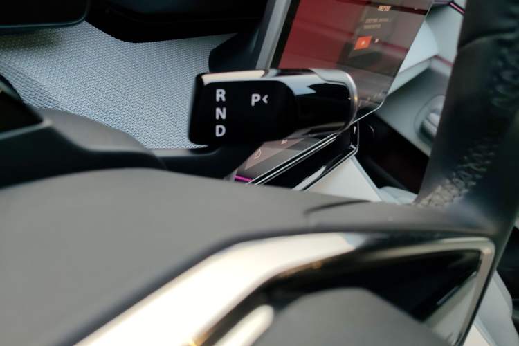 Used Polestar 4 2023 Single-Motor Long-Range PLUS