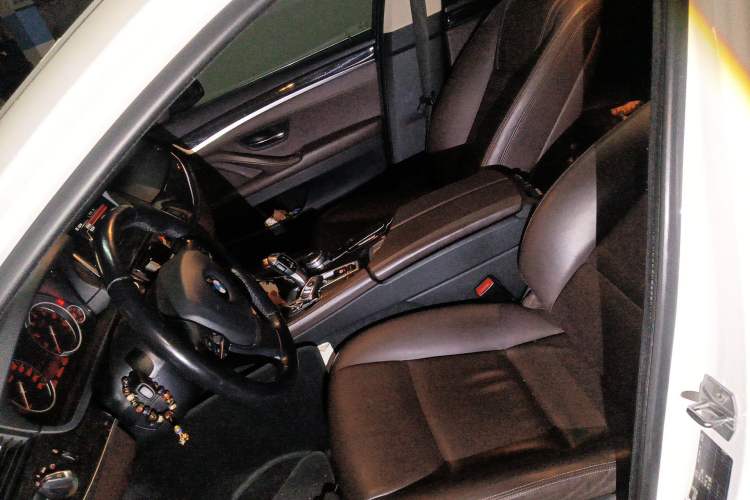 Used BMW 5 Series 2017 525Li Luxury Design Package
