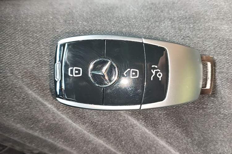 Used Mercedes-Benz A-Class 2020 Restyled A 200 L Sport Sedan Fashion Version