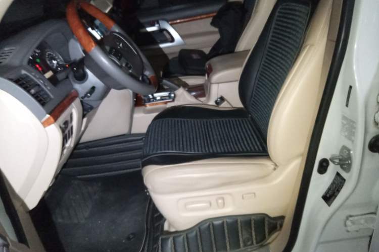 Used Toyota Land Cruiser 2015 4.0L GX-R U.S. Specification
