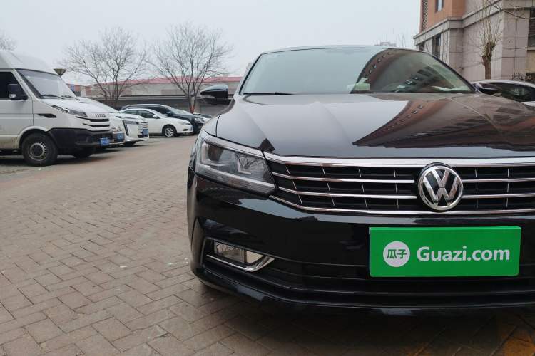 Used Volkswagen Passat 2017 330TSI DSG Luxury Edition
