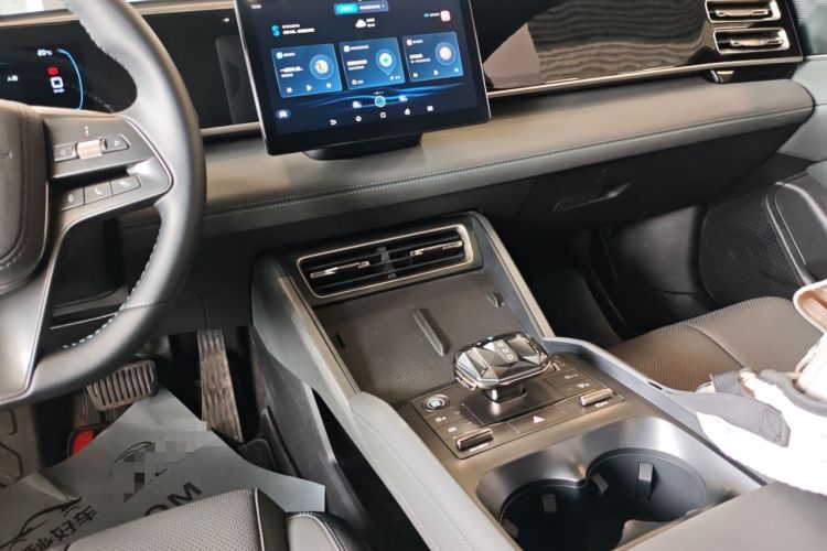 Used BYD Qin L 2024 DM-i 80KM Leading Model
