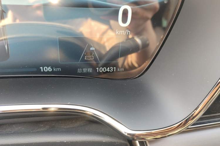 Used BYD Han 2024 EV Glory Edition 605KM Front-Wheel-Drive Premium Model