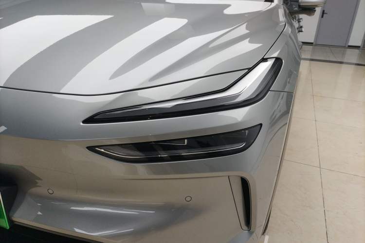 Used ONVO L60 2024 60 kWh Rear-Drive Version