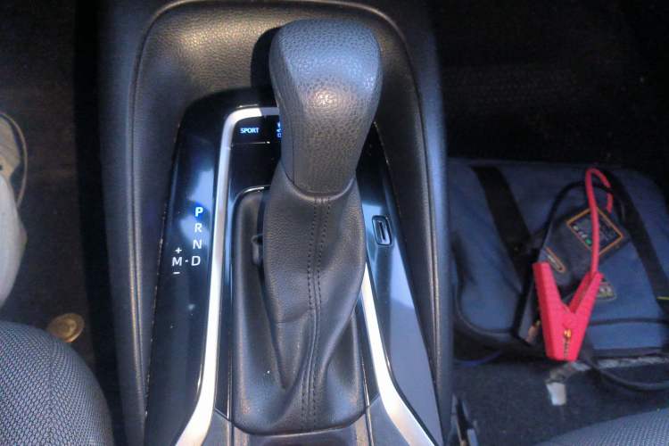 Used Toyota Levin 2022 Facelift TNGA 1.5L CVT Progressive Edition Gear Lever