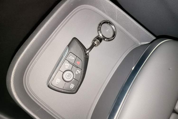 Used Buick GL8 New Energy 2025 Lu Shang Smart Enjoyment Edition 7-Seater