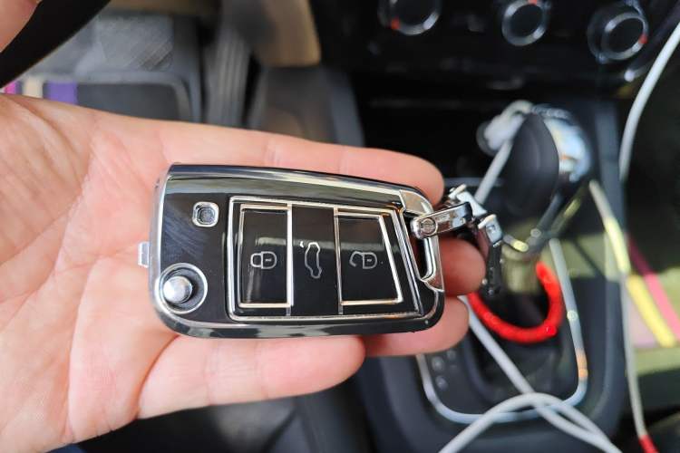 Used Volkswagen Sagitar 2018 1.6L Automatic Comfort Model Vehicle Key