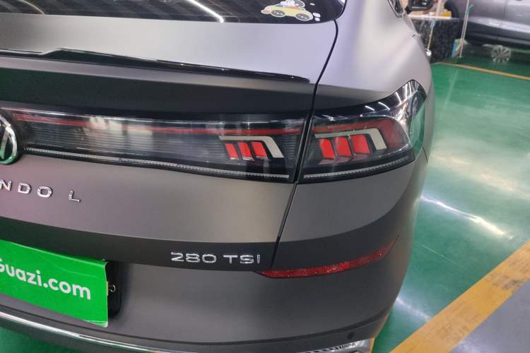 Used Volkswagen Lamando 2022 Lavida L 280TSI DSG Cool & Spicy Edition
