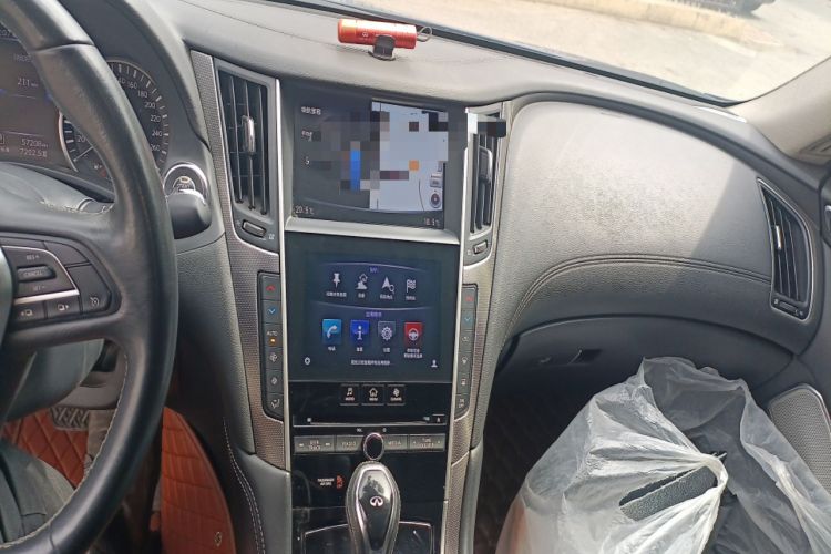 Used Infiniti Q50L 2018 2.0T Enjoyment Edition China V standard Audio And AC Panel