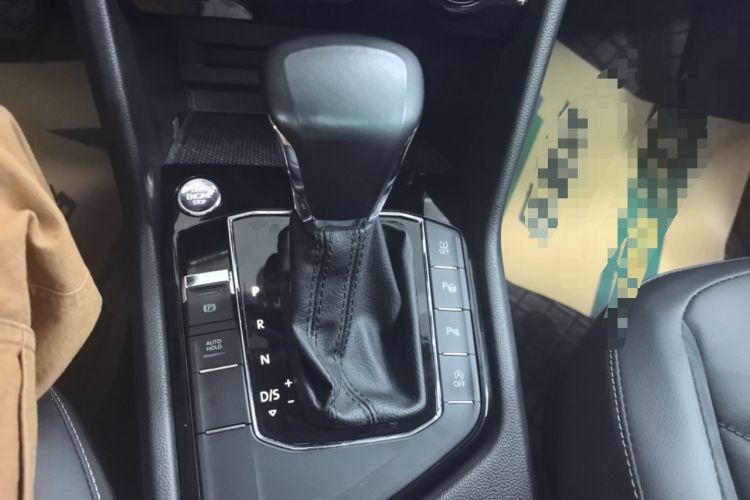 Used Volkswagen Tiguan L 2020 330TSI Automatic Two-Wheel Drive Smart Luxury Edition China VI Standard