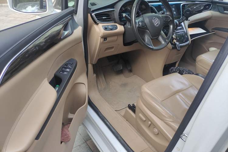 Used Buick GL8 2017 ES 28T Luxury Model China V Standard
