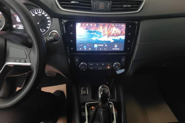 Used Nissan Qashqai 2022 2.0L CVT XV Smart Enjoyment Version
