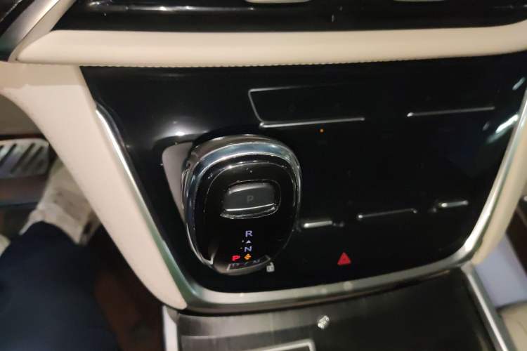 Used Buick GL8 2021 Avenir Aivia Six-Seat Luxury Edition
