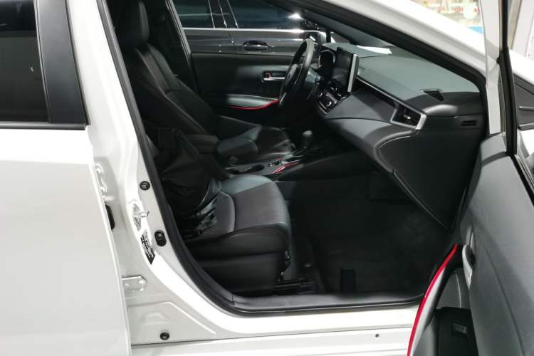 Used Toyota Levin 2021 185T CVT Sport Edition Right Front Seat