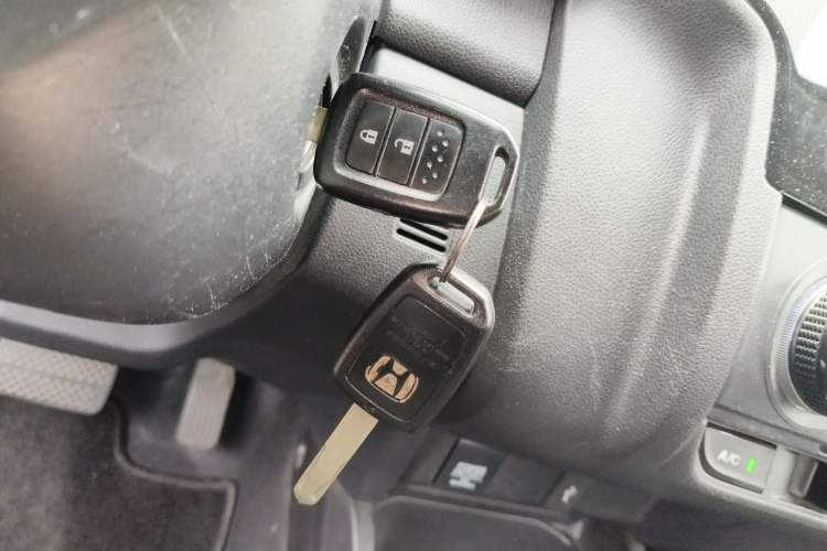 Used Honda Fit 2014 1.5L LX CVT Comfort Model Vehicle Key