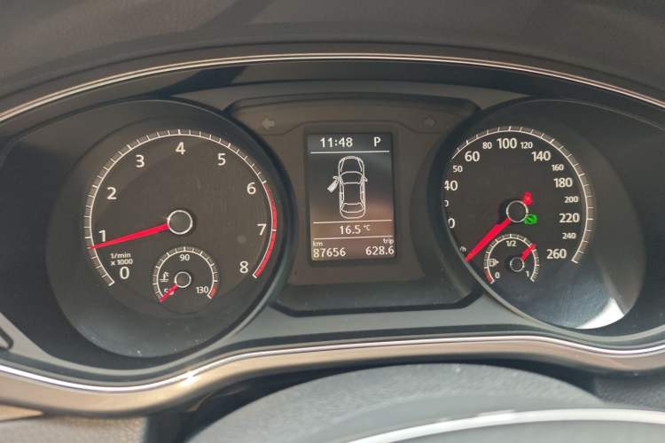 Used Volkswagen Passat 2017 330TSI DSG Luxury Edition