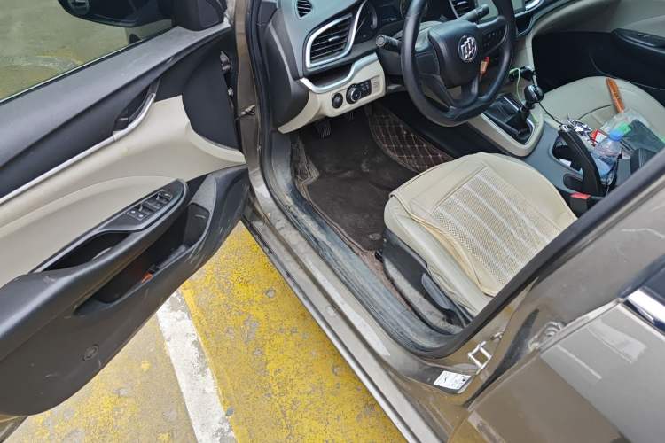 Used Buick GT 2016 15N Manual Elite Edition
