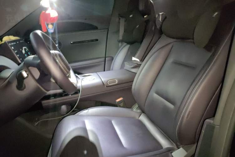 Used Avatr 07 2024 Pro+ Range-Extended Edition Left Front Seat