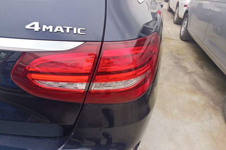 Used Mercedes-Benz C-Class 2017 Facelift C 200 Station Wagon