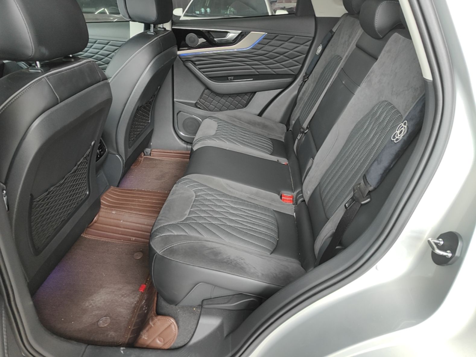 Hongqi HS5 2022 Revised Version 2.0T Smart Connect Flagship Edition — снимка 20