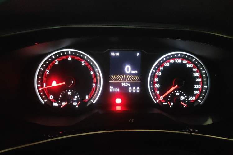 Used Volkswagen Tayron 2019 330TSI Two-Wheel Drive Luxury Model China VI Standard Instrument Cluster