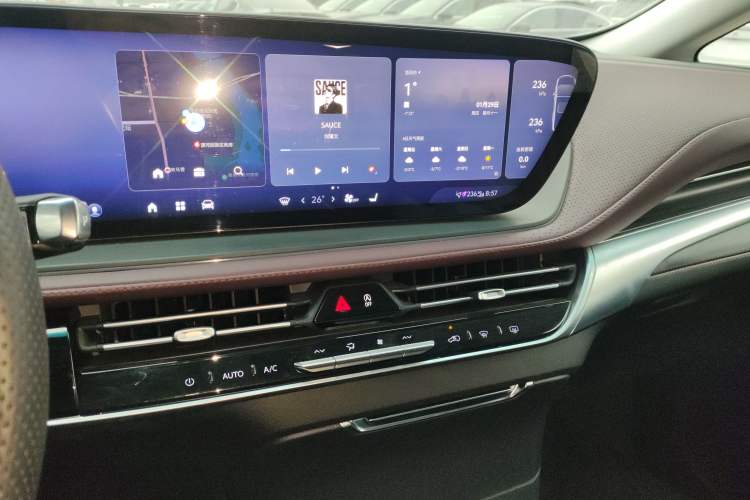 Used Buick Century 2025 2.0T Seven-Seater Yinshi Edition