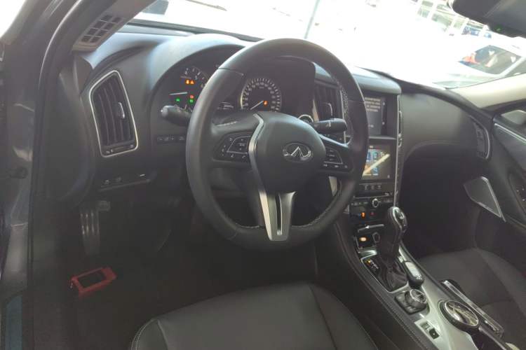 Used Infiniti Q50L 2022 2.0T Enjoyment Edition
