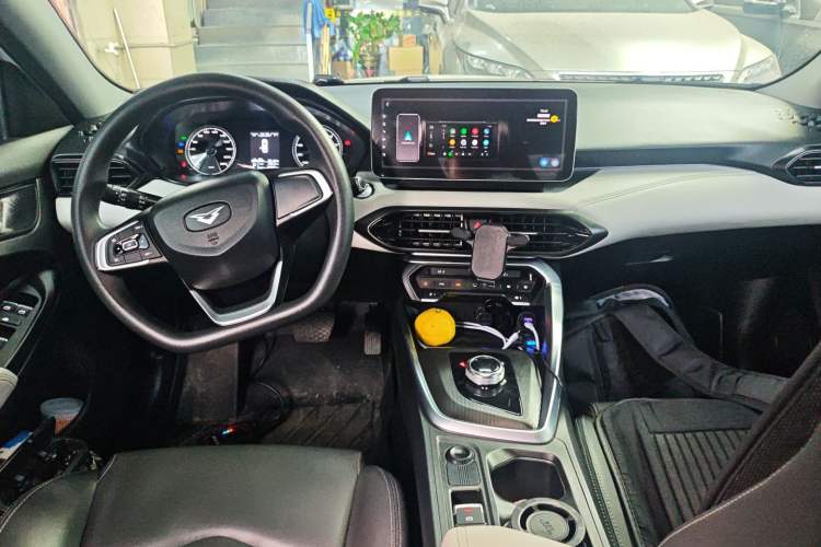 Used Cowin Xuandu EV 2024 Yue Xing Version Center Console