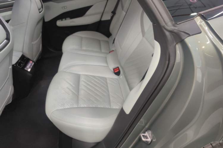 Used Zeekr 001 2025 YOU Edition 100 kWh All-Wheel Drive