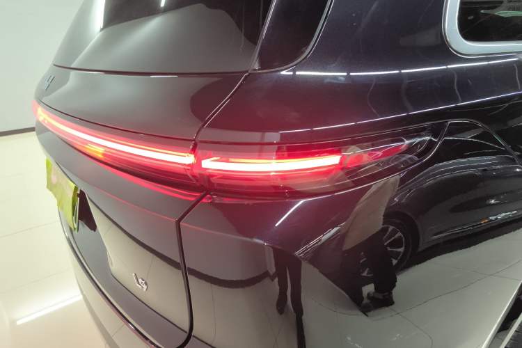 Used Li Auto L9 2022 Max model
