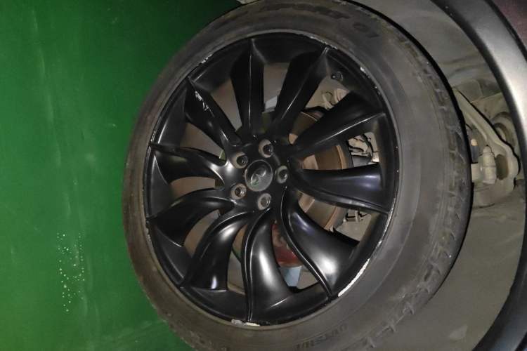 Used Infiniti FX 2013 FX37 Standard Edition
