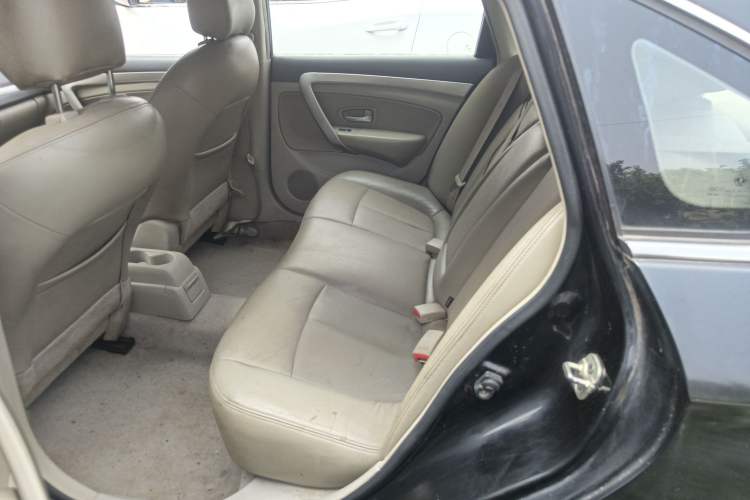 Used Dongfeng Aeolus A60 2012 1.6L Manual Luxury Model