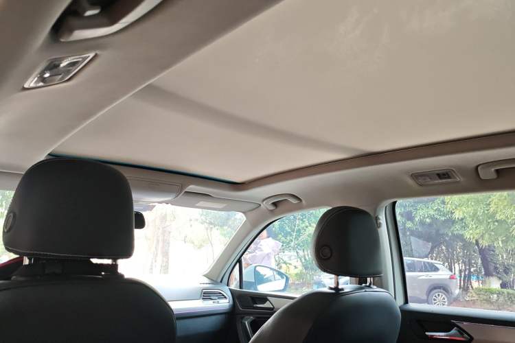 Used Volkswagen Tiguan L 2018 330TSI Automatic Two-Wheel Drive Luxury Edition