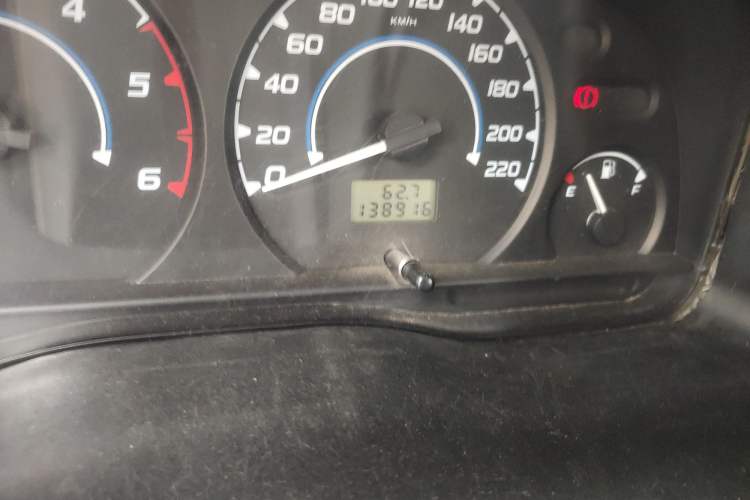 Used JMC Transit 2017 2.8T Commercial Version Short Wheelbase Mid-Roof 6/7/8-Seater JX493
