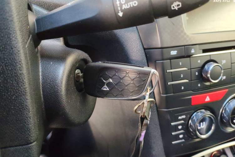 Used DS 4S 2016 1.6T Automatic Smart Edition THP160
