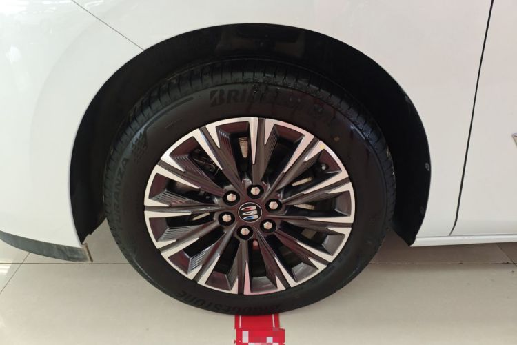 Used Buick GL8 2025 Lu Zun Deluxe Edition